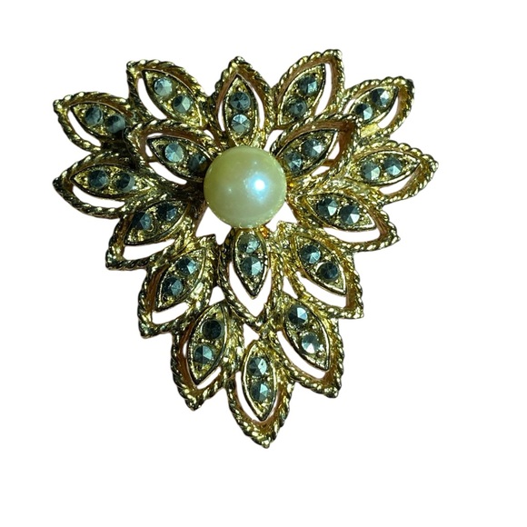 Vintage Lisner Gold-Tone Rhinestone & Faux Pearl Floral Brooch Pin - Picture 1 of 5